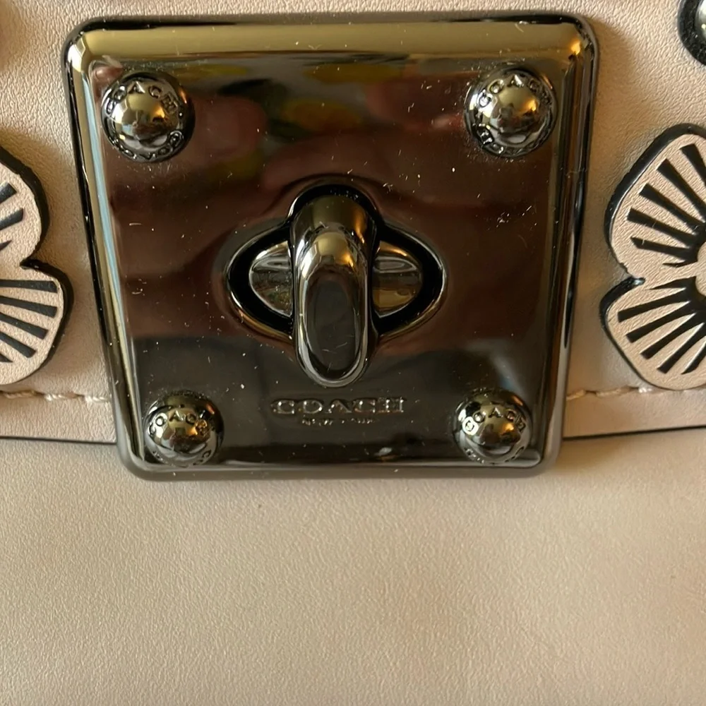 Coach: Grey Birch Willow Flower Drifter Handbag- Top Handle/Strap- Tea Rose - Picture 2 of 16